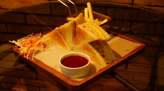 Restaurant atmosphere